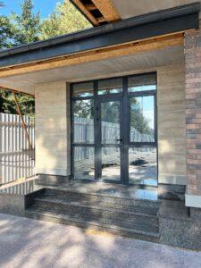 Имитация деревянной доски на фасаде