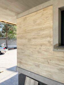 імітація дерева на фасаді